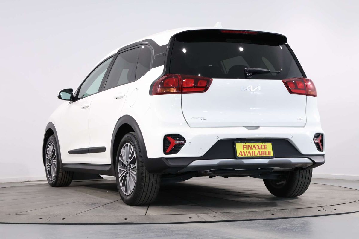 2022 Kia Niro HEV S SG2