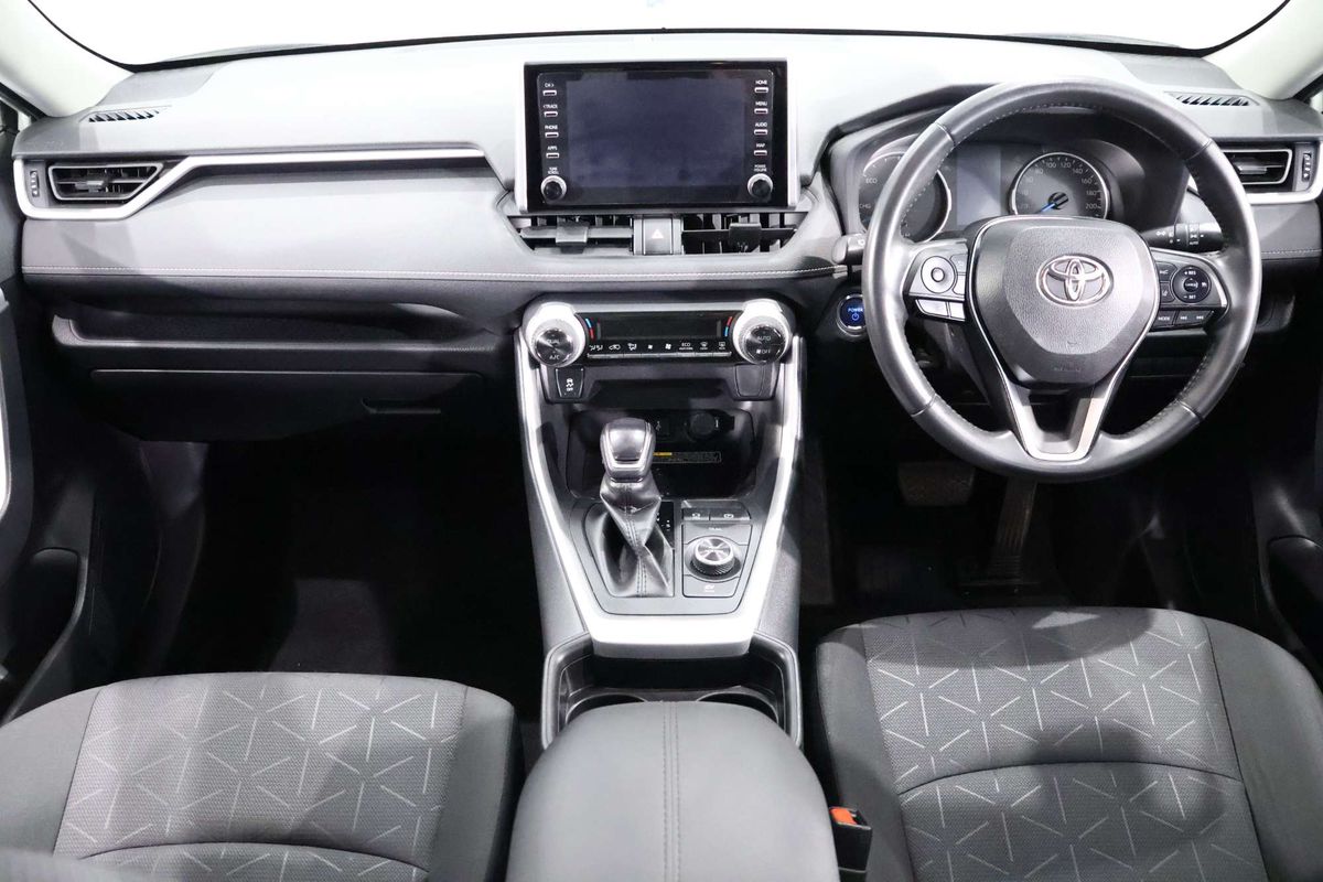 2021 Toyota RAV4 GXL AXAH54R
