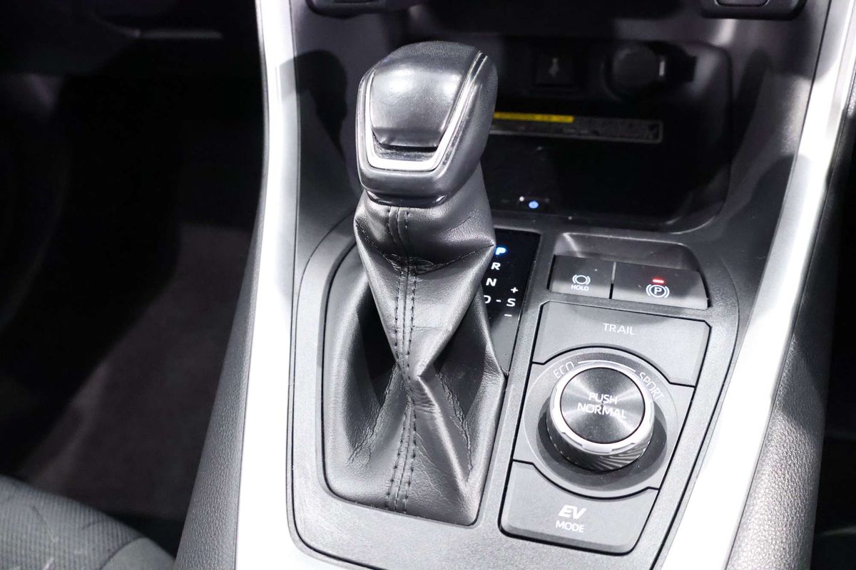2021 Toyota RAV4 GXL AXAH54R