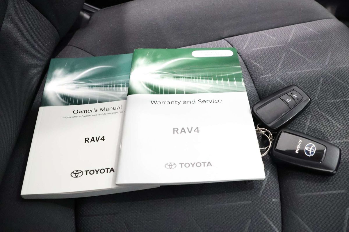 2021 Toyota RAV4 GXL AXAH54R