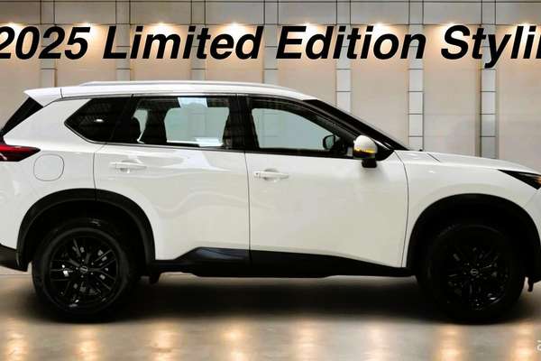 2024 Nissan X-TRAIL ST T33