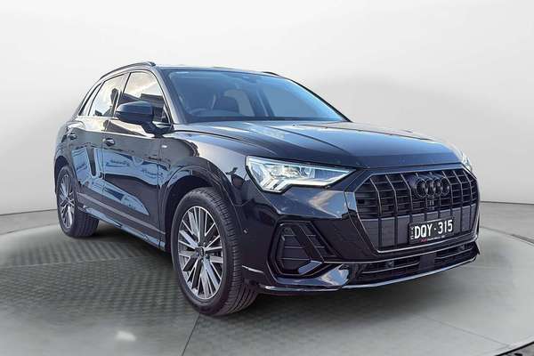 2025 Audi Q3 35 TFSI S line edition F3