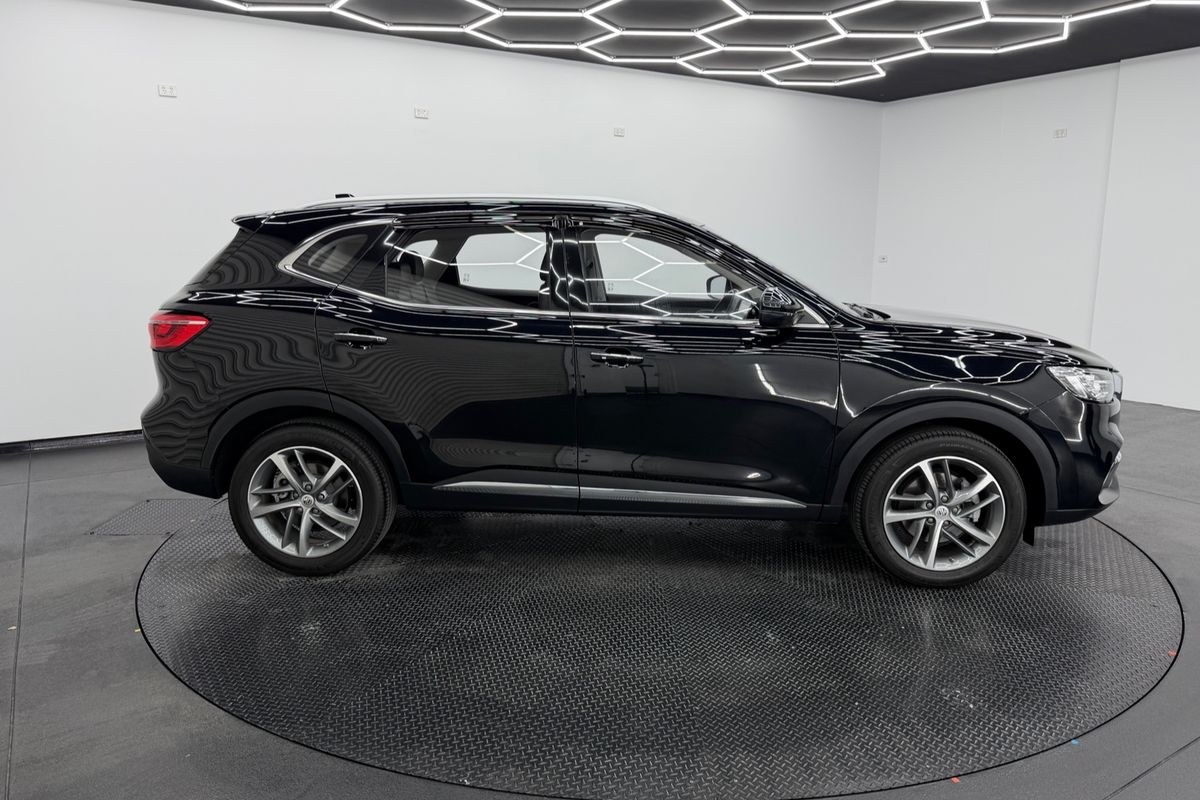 2022 MG HS Excite SAS23