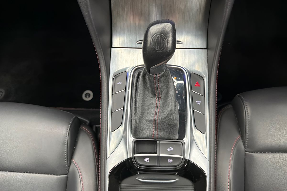 2022 MG HS Excite SAS23