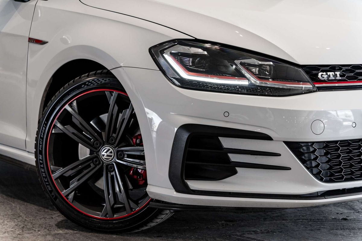 2018 Volkswagen Golf GTI Original 7.5