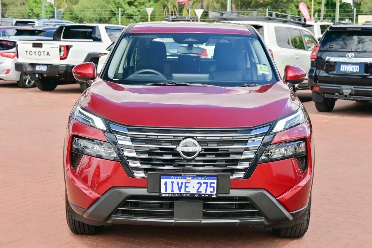 2025 Nissan X-TRAIL ST T33
