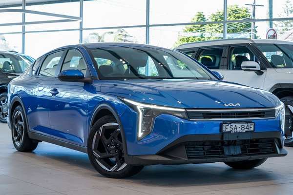 2025 Kia K4 Sport CL4m
