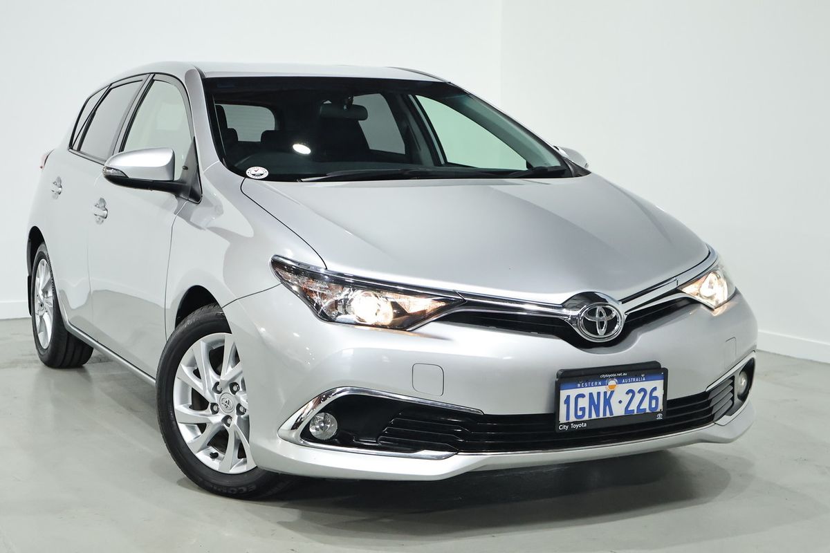 2018 Toyota Corolla Ascent Sport ZRE182R