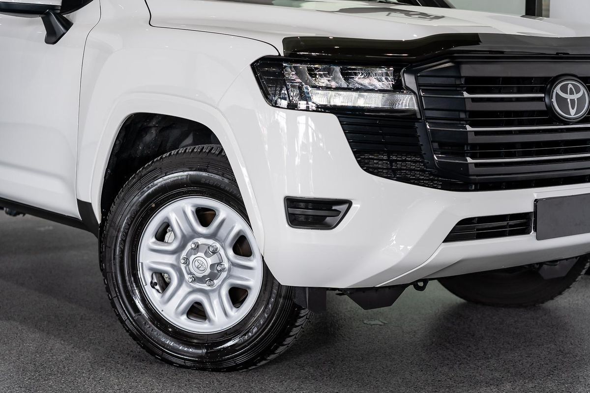 2025 Toyota Landcruiser GX FJA300R