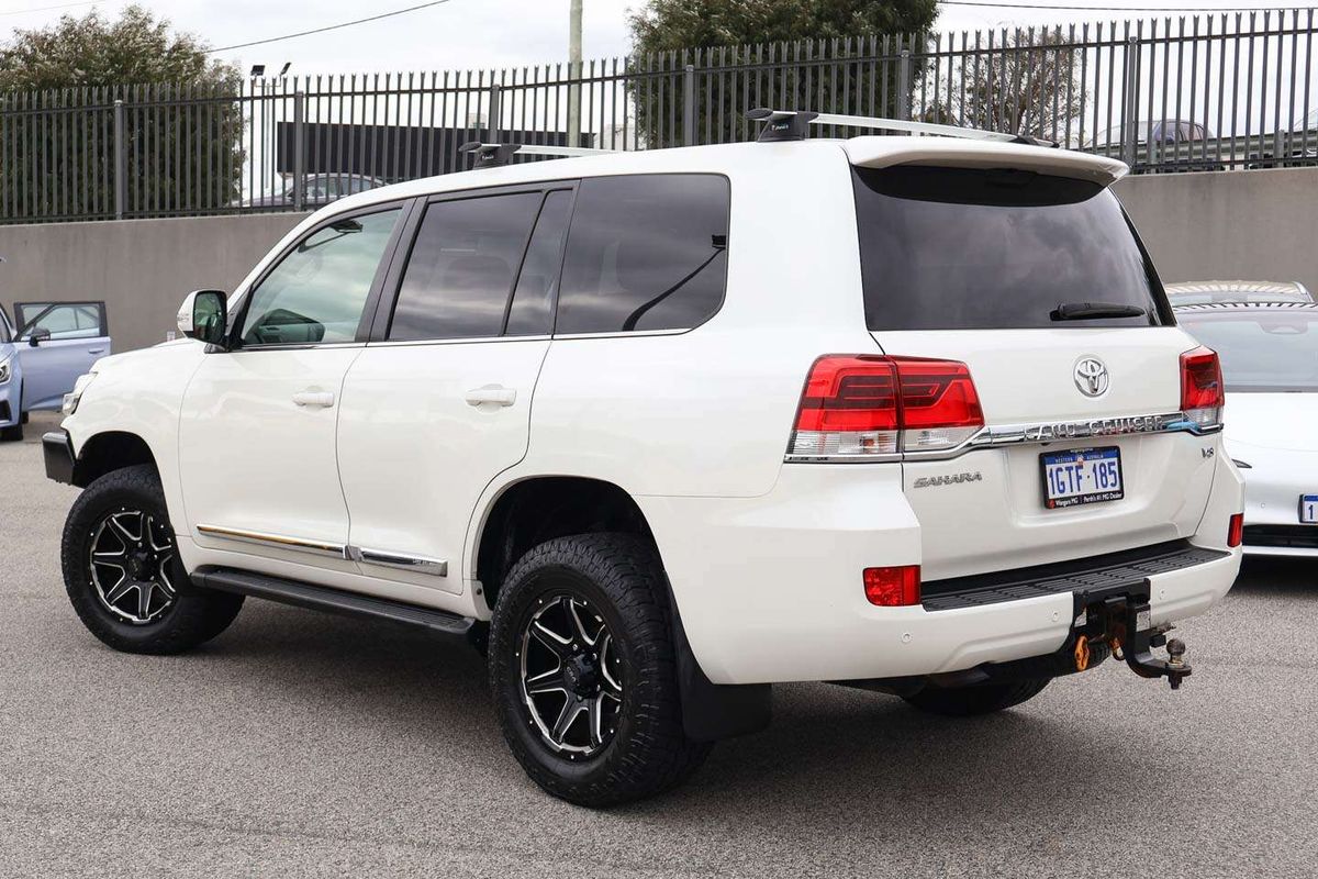 2016 Toyota Landcruiser Sahara VDJ200R