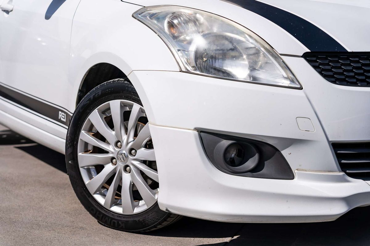 2012 Suzuki Swift GLX FZ