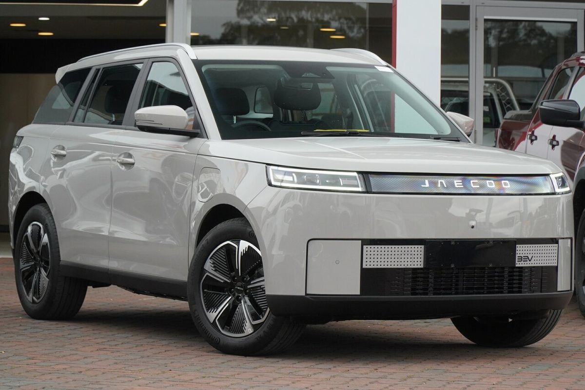 2026 OMODA JAECOO J5 EV Summit