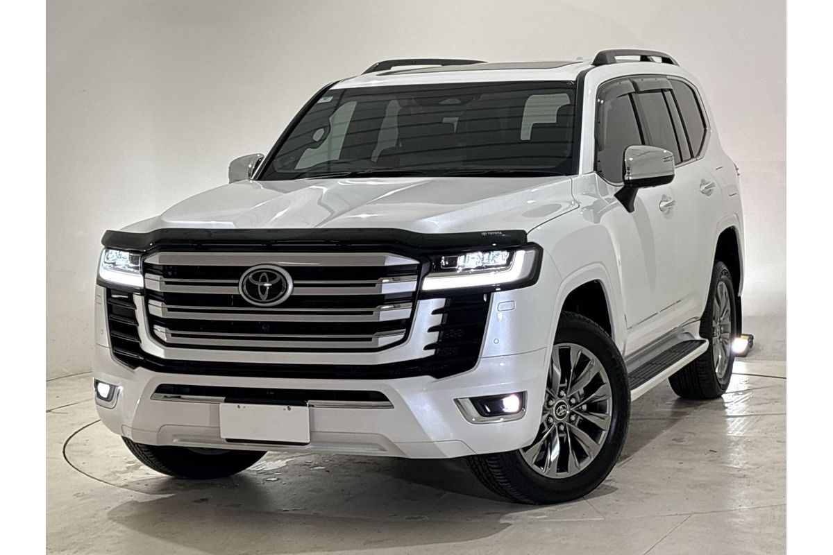 2025 Toyota Landcruiser Sahara ZX FJA300R