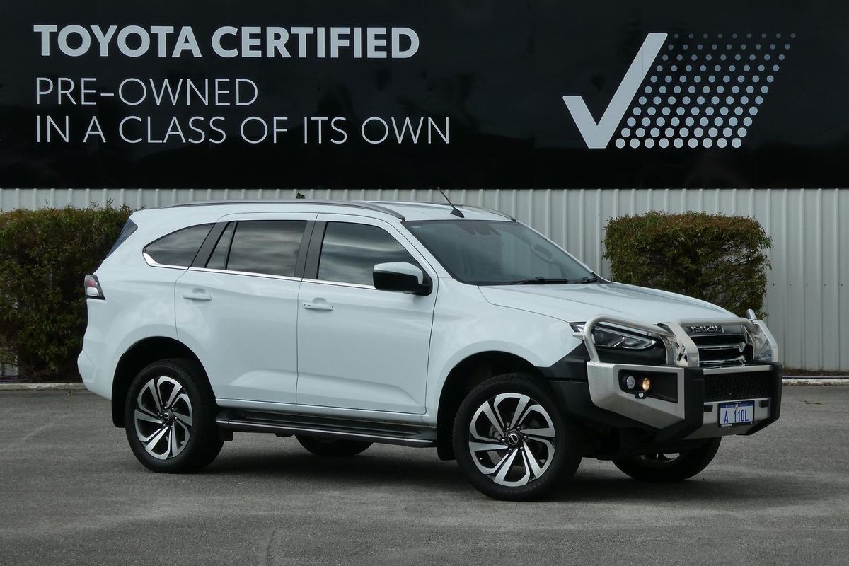 2022 Isuzu MU-X LS-T