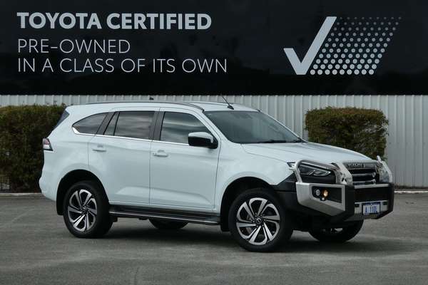 2022 Isuzu MU-X LS-T
