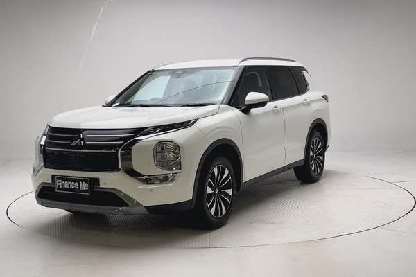 2025 Mitsubishi Outlander LS ZM thumb-5