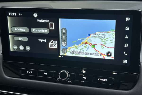 2025 Mitsubishi Outlander LS ZM thumb-14