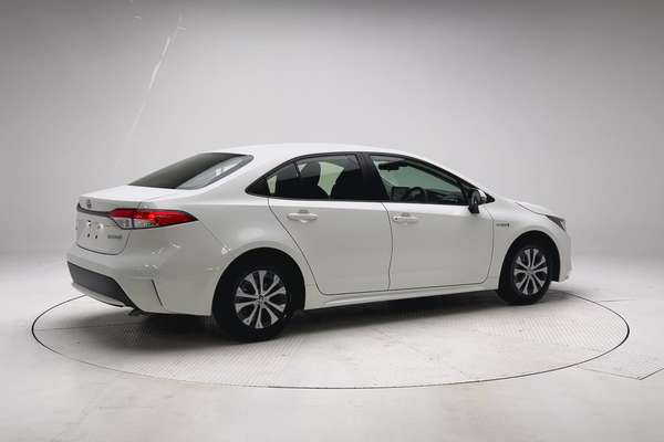 2021 Toyota Corolla Ascent Sport Hybrid ZWE211R thumb-2