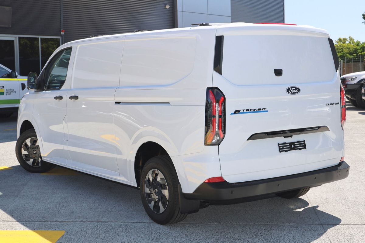 2026 Ford E-Transit Custom Trend LWB AV LWB Low Roof