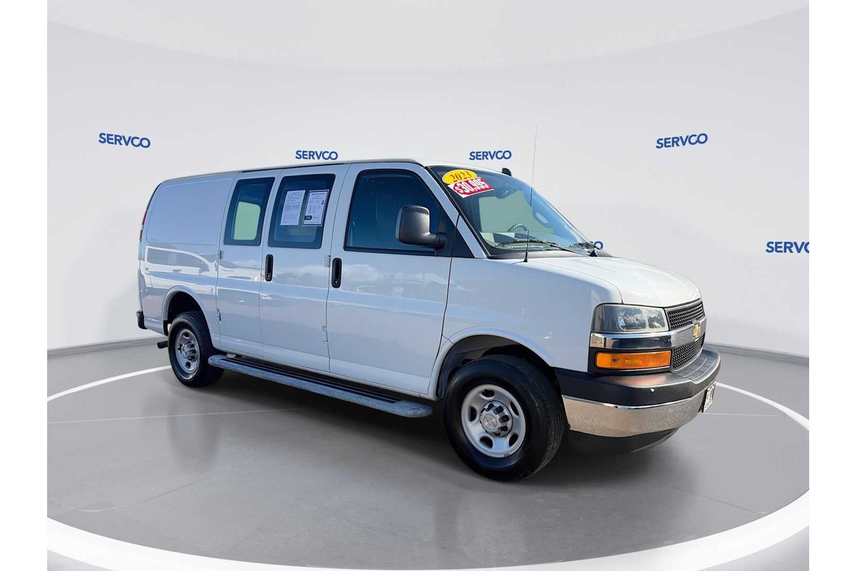 2023 Chevrolet Express Cargo Van