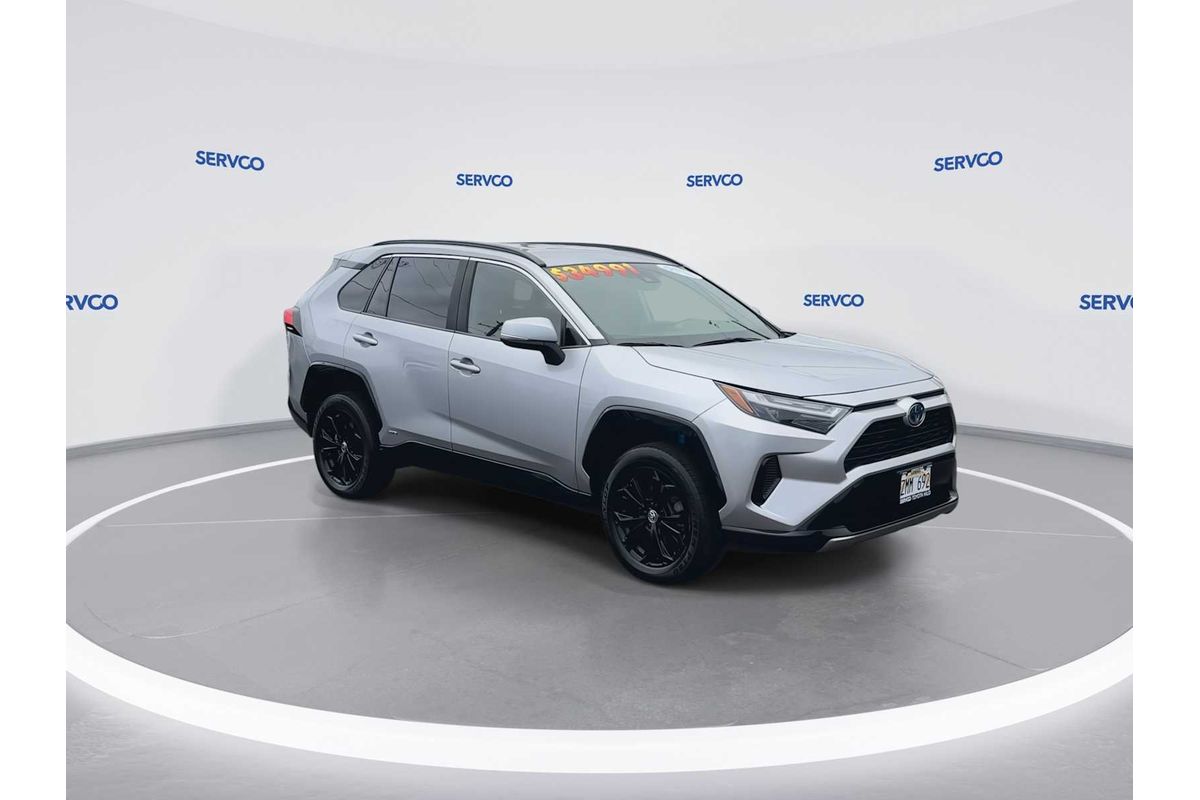 2024 Toyota RAV4 Hybrid SE