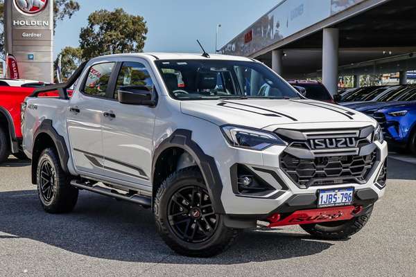 2026 Isuzu D-MAX BLADE 4X4