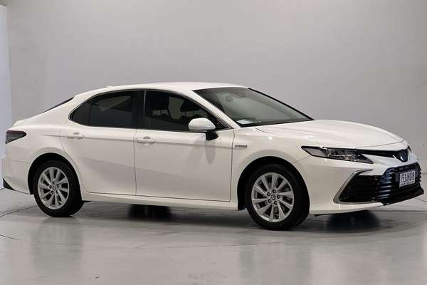 2023 Toyota Camry Ascent AXVH70R