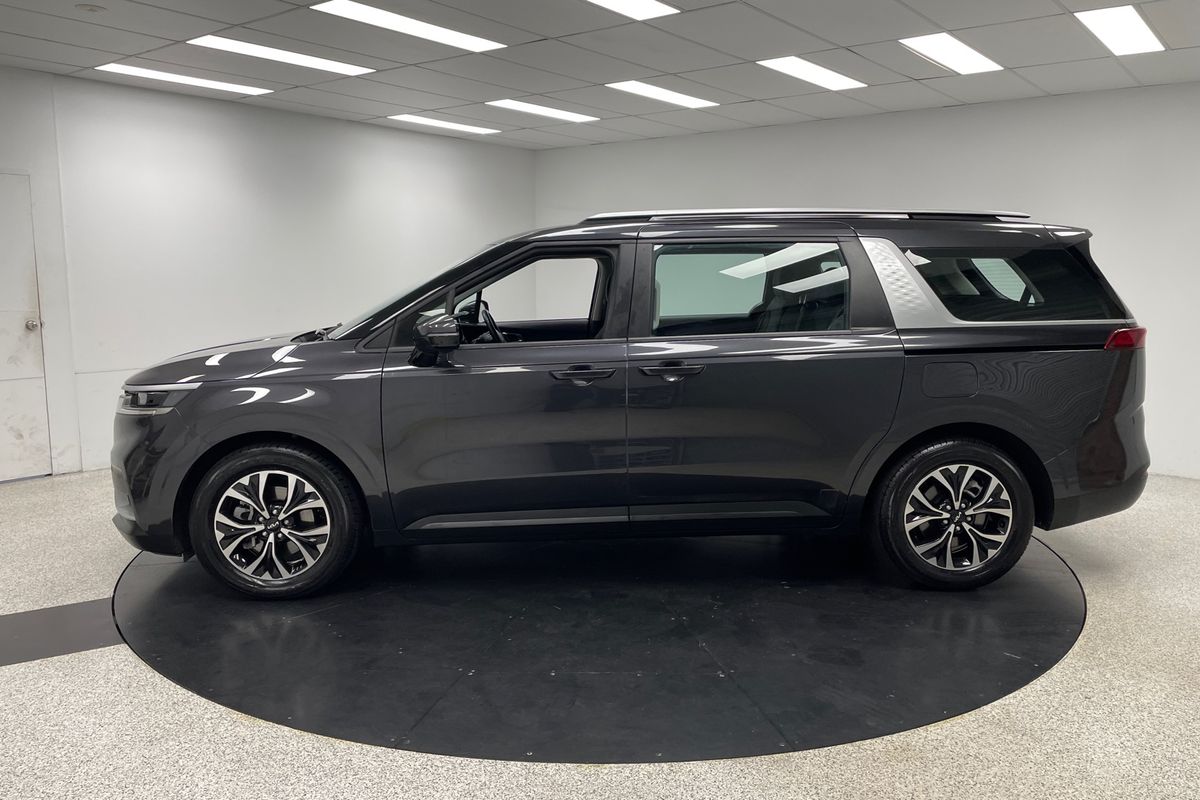 2023 Kia Carnival