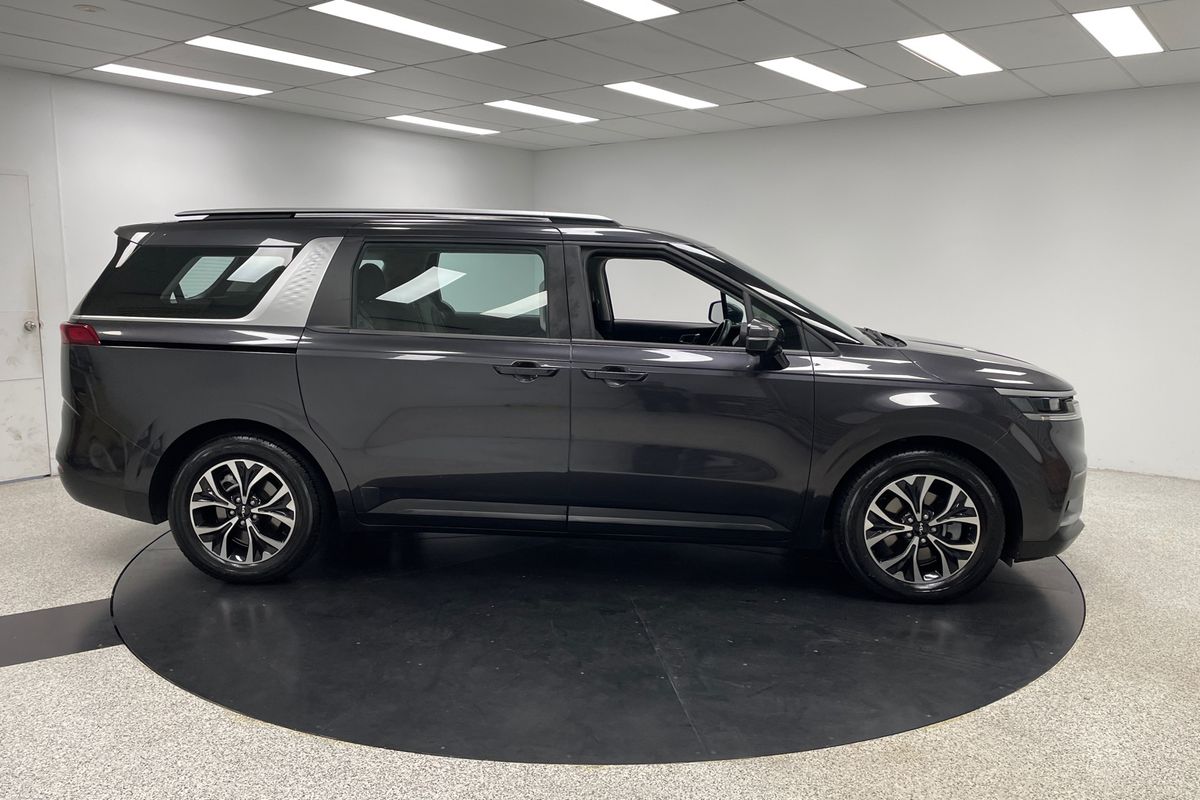 2023 Kia Carnival