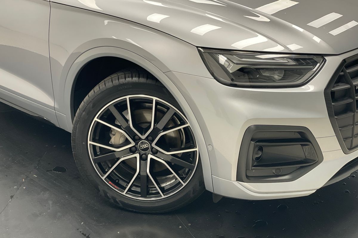 2023 Audi Q5 45 TFSI Sport FY