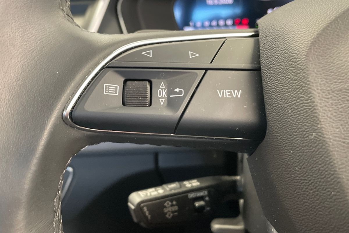 2023 Audi Q5 45 TFSI Sport FY