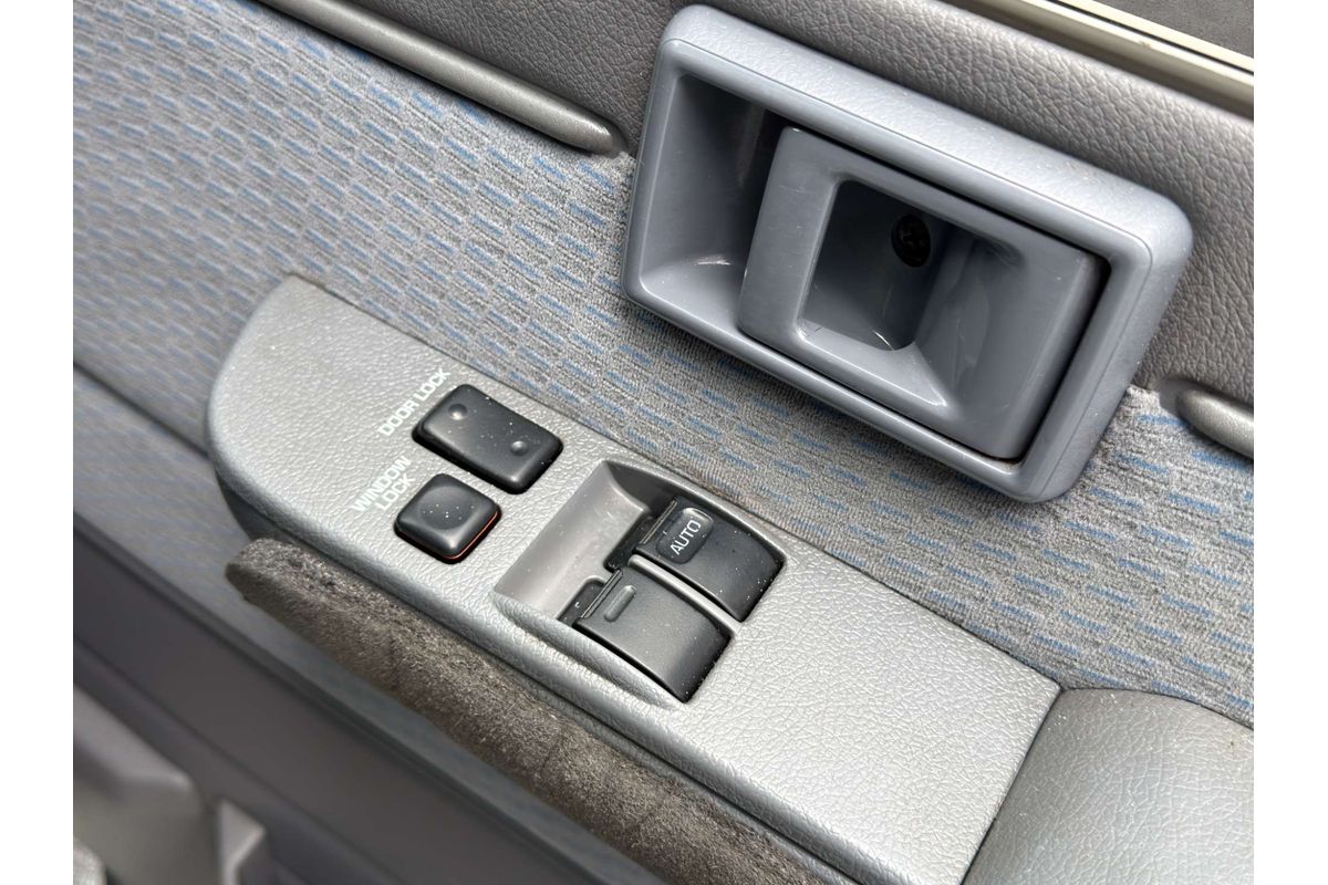 2021 Toyota Landcruiser GXL VDJ79R image 9