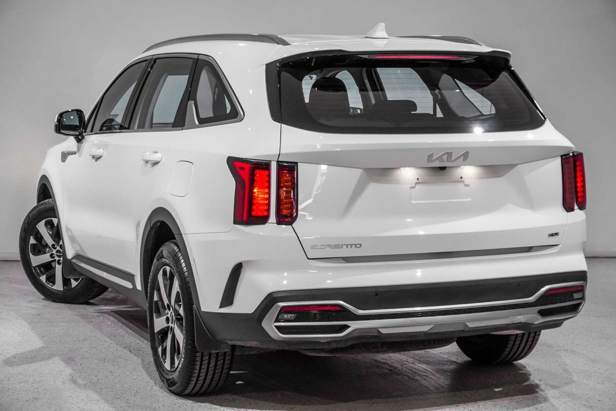 2023 Kia Sorento Sport MQ4