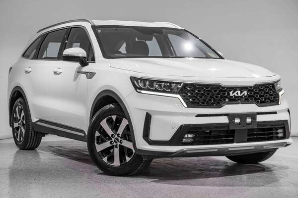 2023 Kia Sorento Sport MQ4