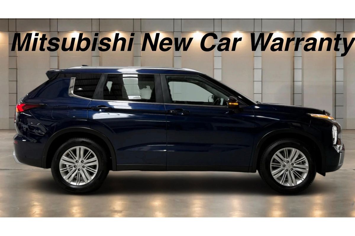 2024 Mitsubishi Outlander LS ZM