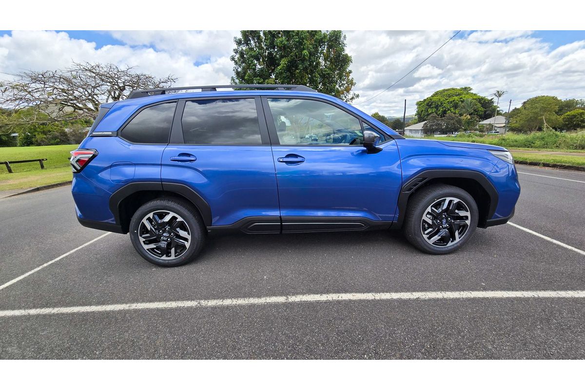 2026 Subaru Forester Premium S6