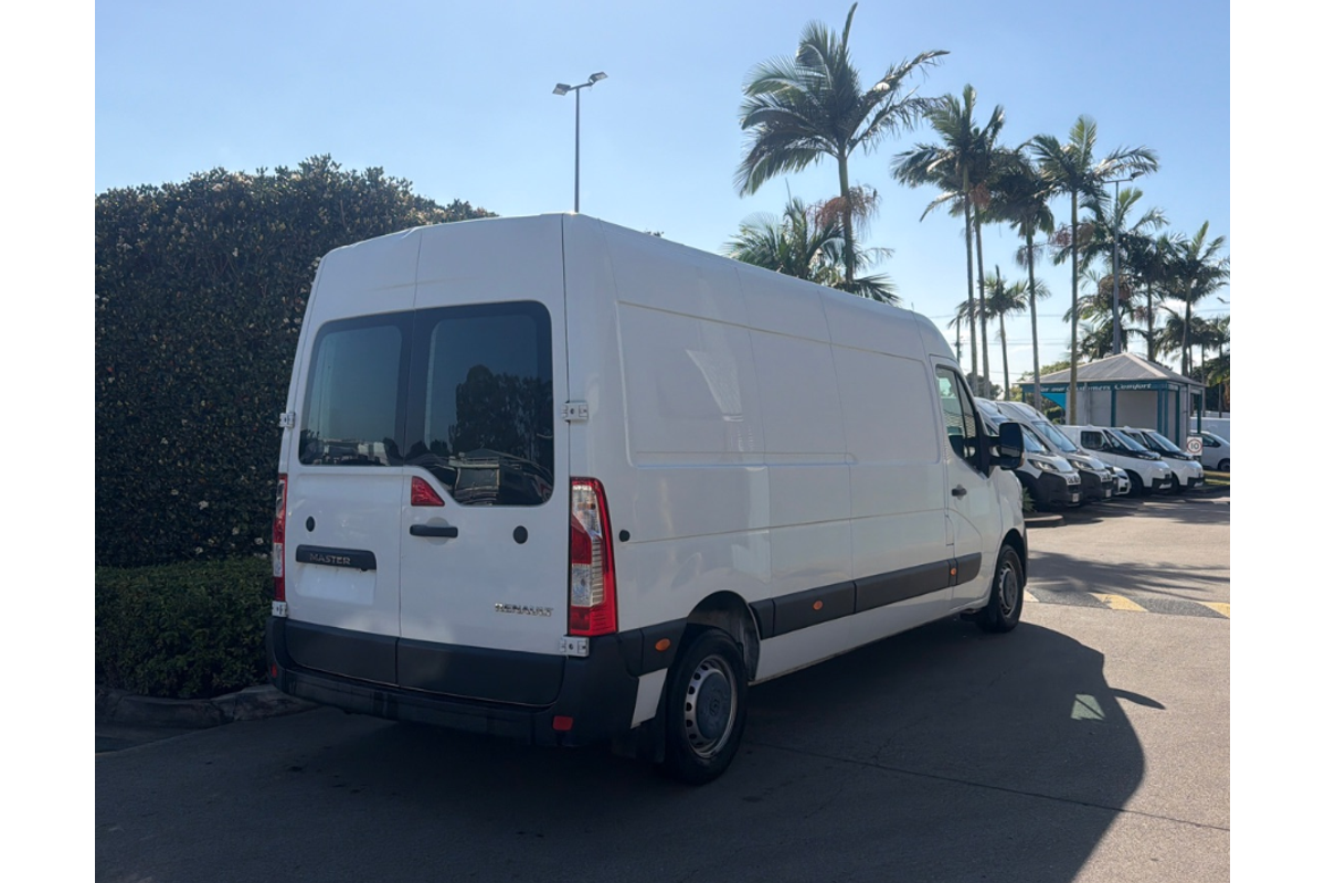 2022 Renault Master Pro 110kW X62 Phase 2 MWB Mid Roof image 8