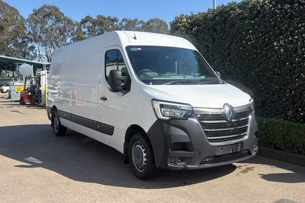 2022 Renault Master Pro 110kW X62 Phase 2 MWB Mid Roof