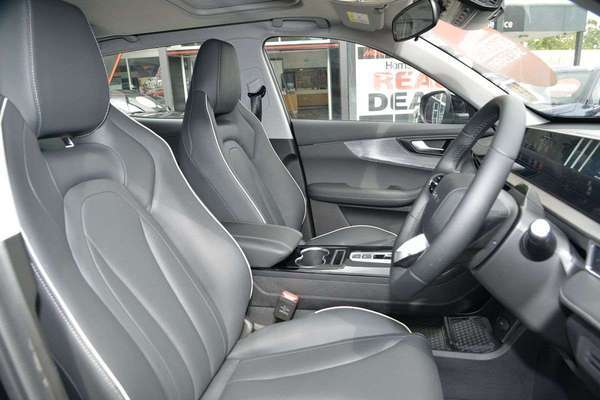 2026 Chery Tiggo 4 Ultimate thumb-8