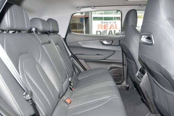 2026 Chery Tiggo 4 Ultimate thumb-7