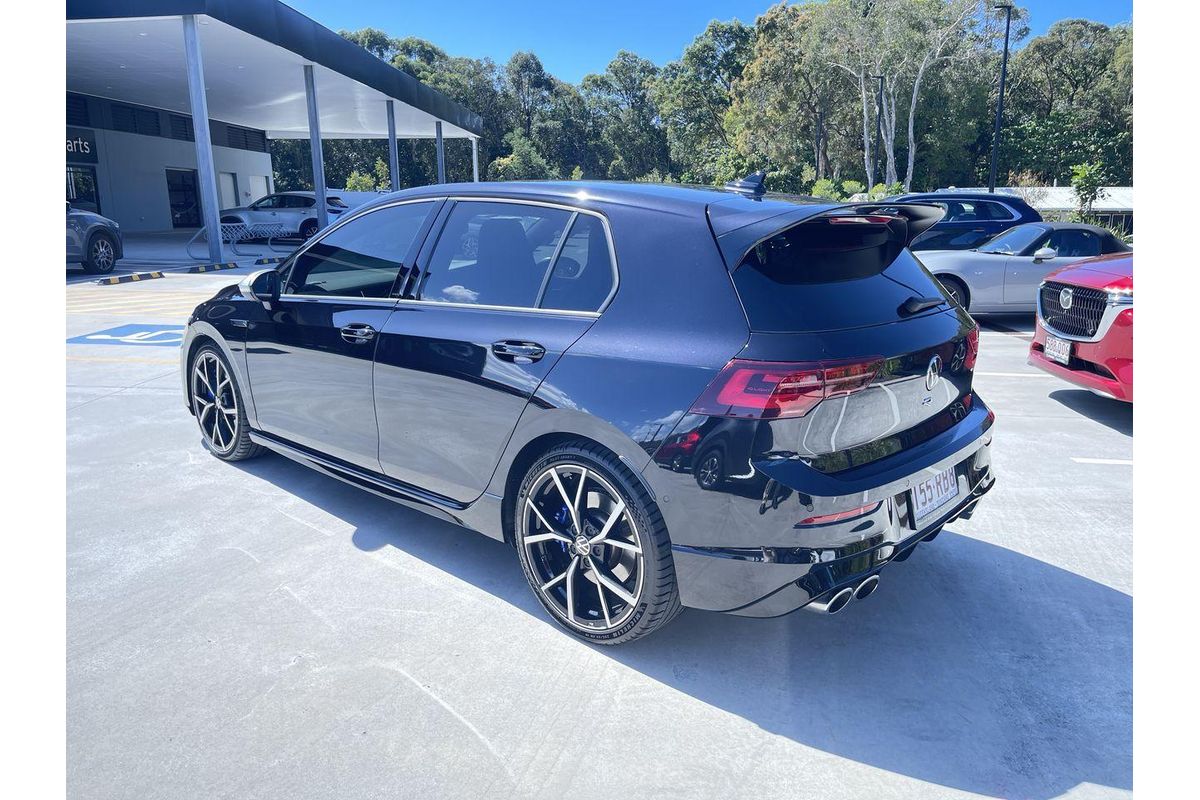 2022 Volkswagen Golf R 8