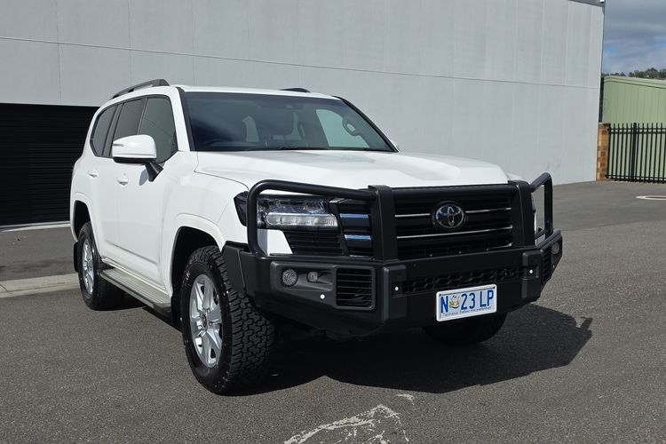 2024 Toyota Landcruiser GXL FJA300R