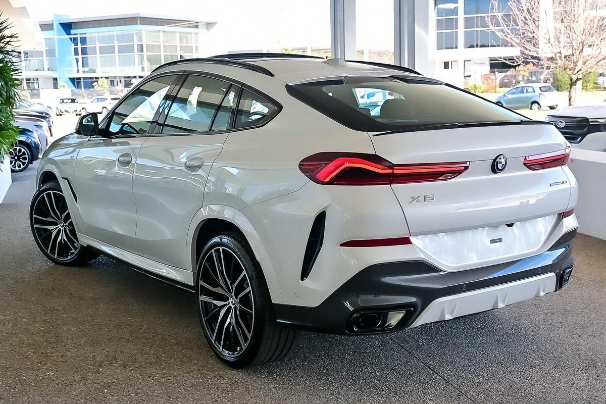 2026 BMW X6 xDrive30d M Sport G06 LCI