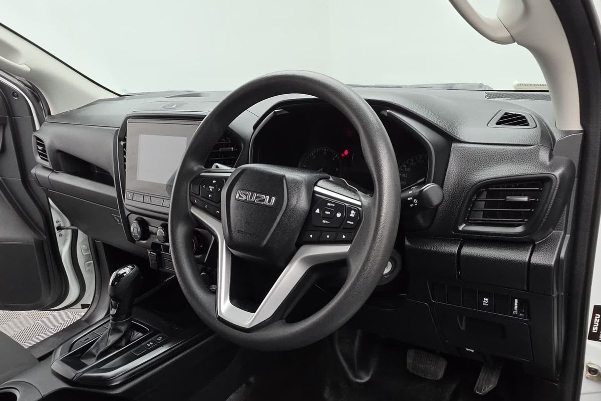 2022 Isuzu D-MAX SX 4X4