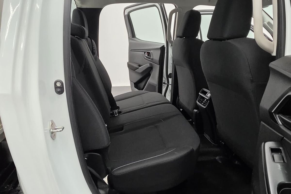 2022 Isuzu D-MAX SX 4X4