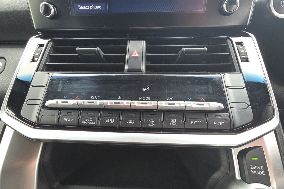 2024 Toyota Landcruiser GXL FJA300R