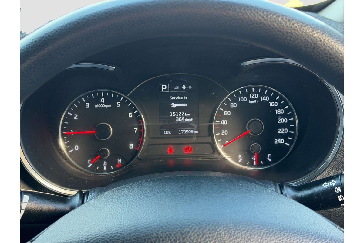 2017 Kia Cerato S YD image 13