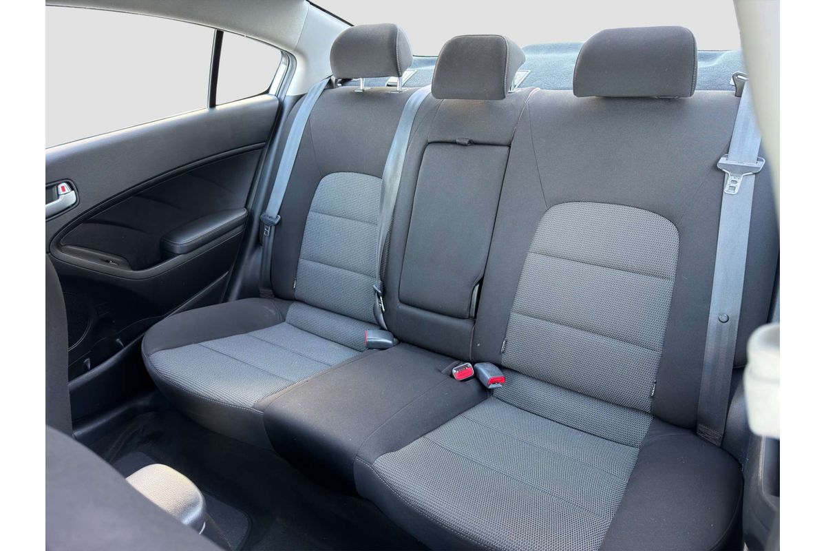 2017 Kia Cerato S YD image 20