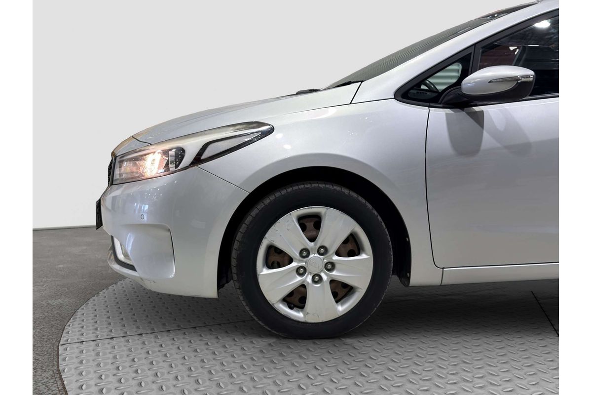 2017 Kia Cerato S YD image 22