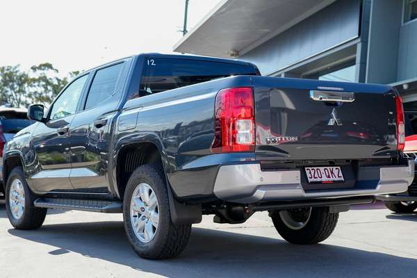 2025 Mitsubishi Triton GLX+ MV 4X4 thumb-5
